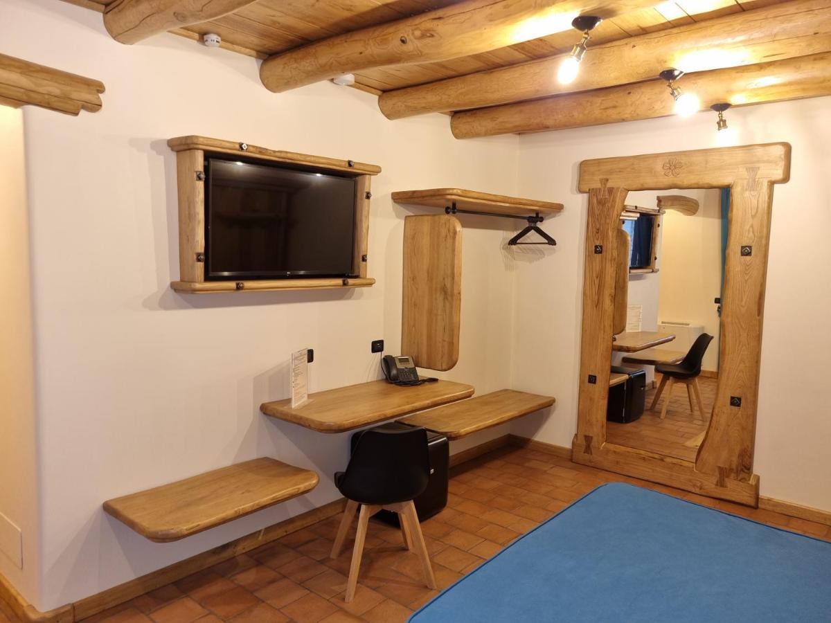 Etna Quota Mille Boutique Hotel, Typical Sicilian Food & Wine Randazzo Exterior photo