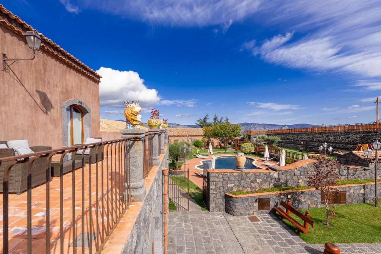 Etna Quota Mille Boutique Hotel, Typical Sicilian Food & Wine Randazzo Exterior photo