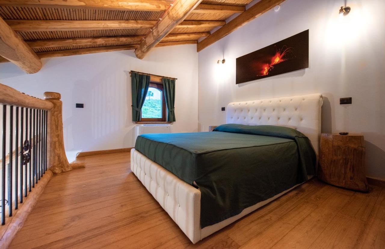 Etna Quota Mille Boutique Hotel, Typical Sicilian Food & Wine Randazzo Exterior photo