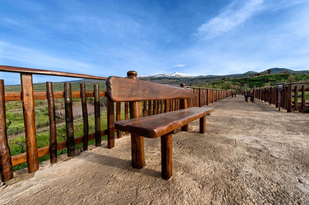Etna Quota Mille Boutique Hotel, Typical Sicilian Food & Wine Randazzo Exterior photo