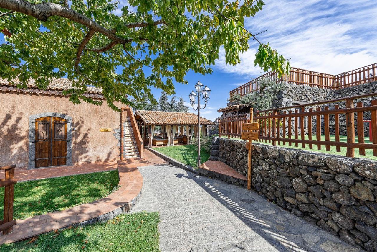 Etna Quota Mille Boutique Hotel, Typical Sicilian Food & Wine Randazzo Exterior photo