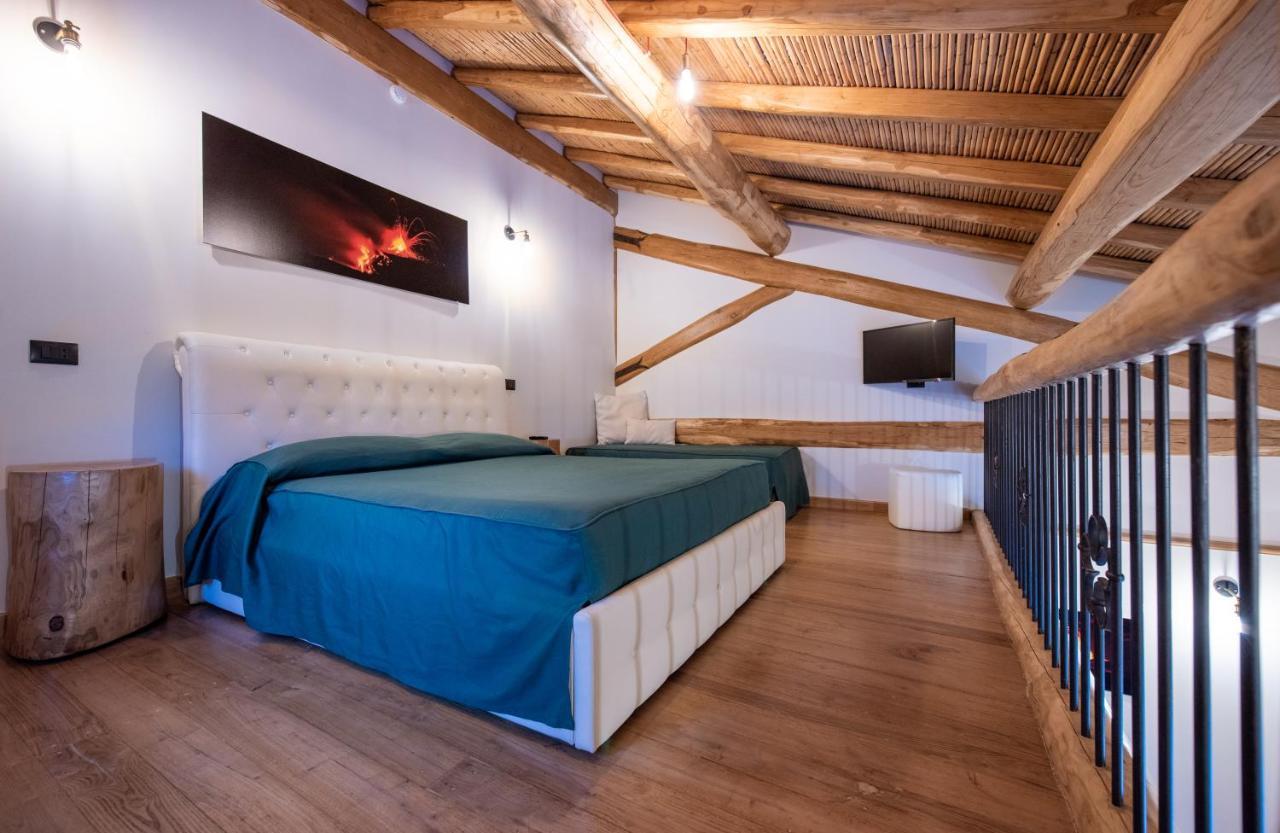 Etna Quota Mille Boutique Hotel, Typical Sicilian Food & Wine Randazzo Exterior photo