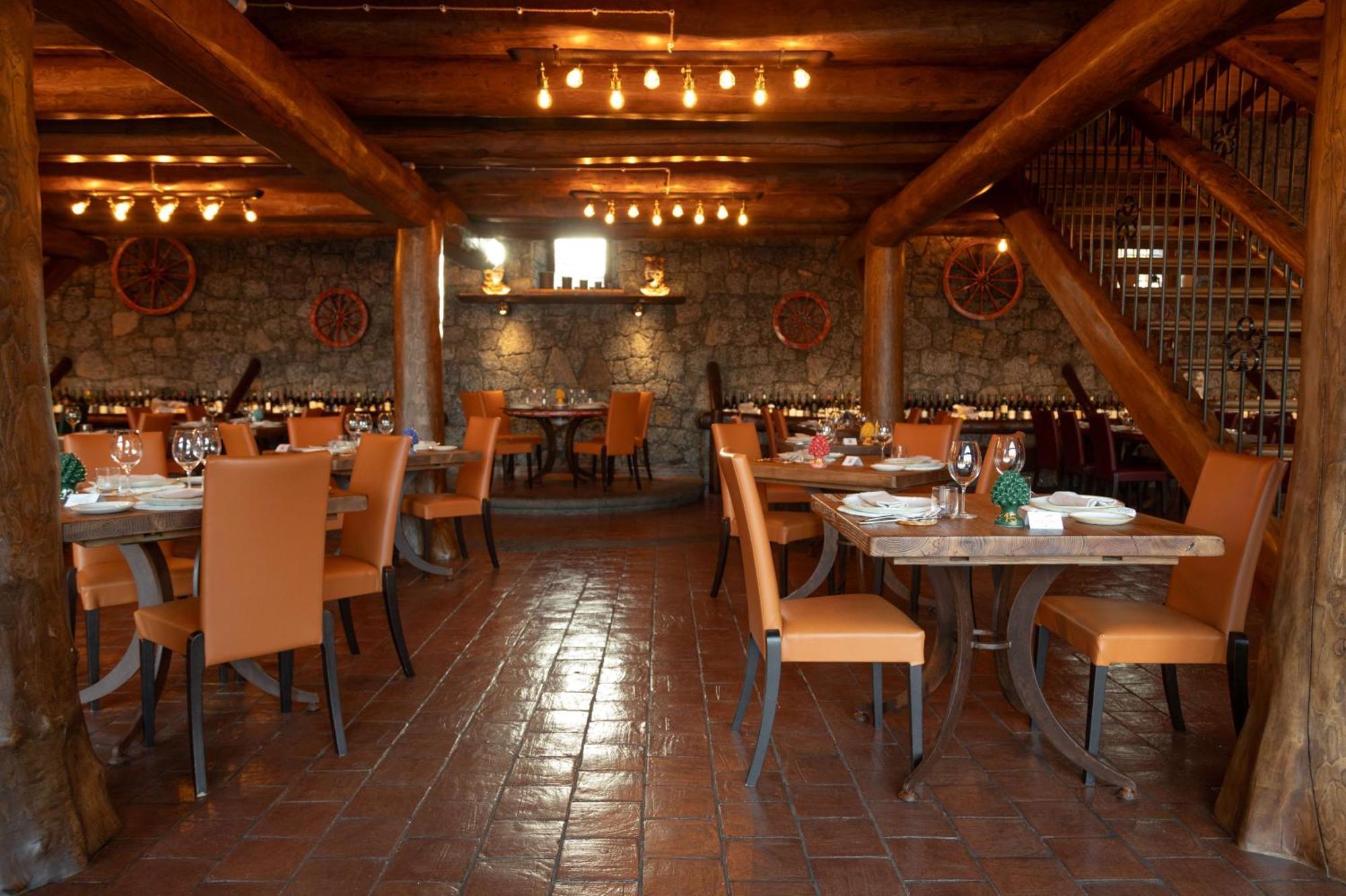 Etna Quota Mille Boutique Hotel, Typical Sicilian Food & Wine Randazzo Exterior photo